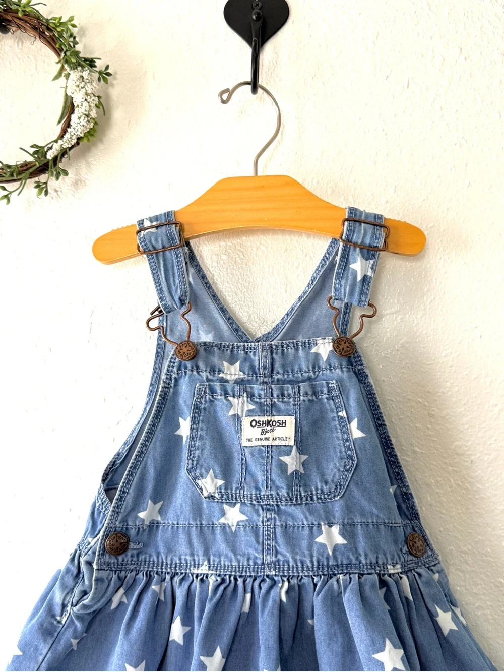 OshKosh B’gosh Star Print Denim Overall Dress Size 2T 100% Cotton